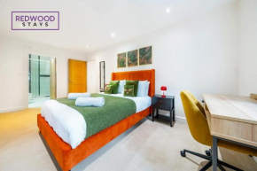 BRAND NEW!! 2 Bedroom 2 Bathroom Town Center Apt in Camberley FREE WiFi By REDWOOD STAYS